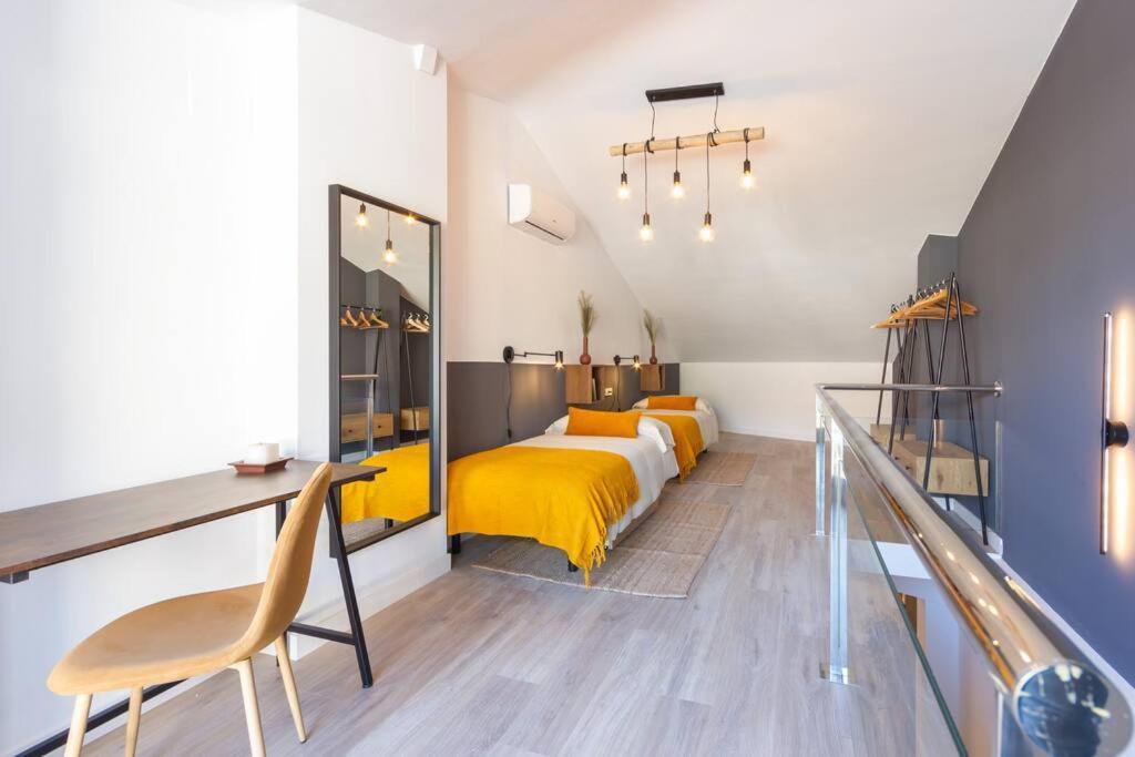 דירות טראסה Duplex With Terrace Near Bcn מראה חיצוני תמונה